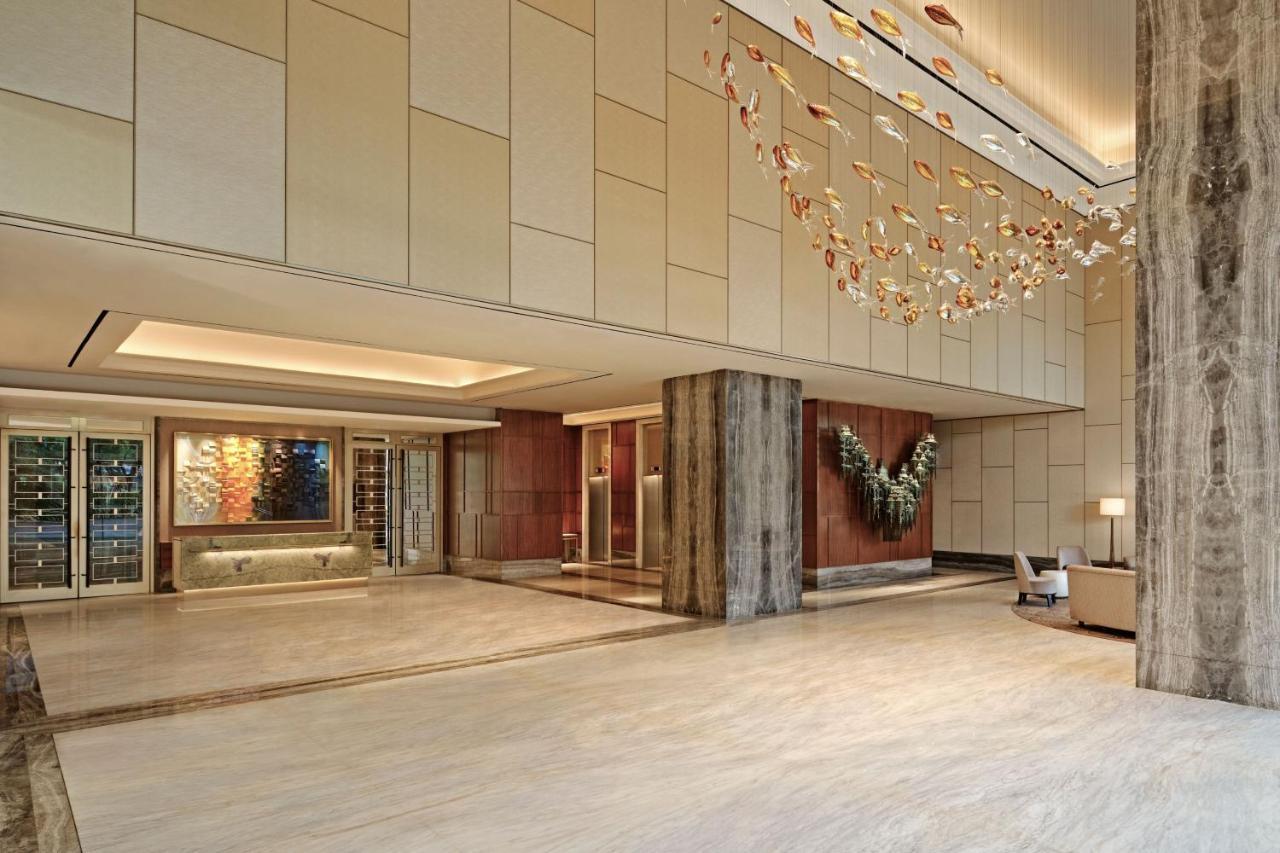 The Westin Surabaya Hotel Luaran gambar