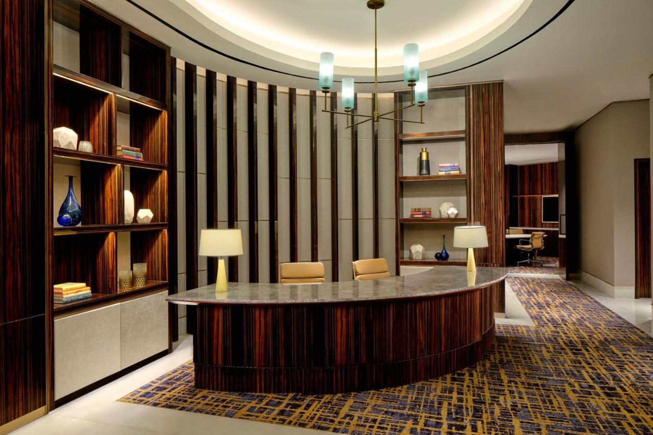 The Westin Surabaya Hotel Luaran gambar