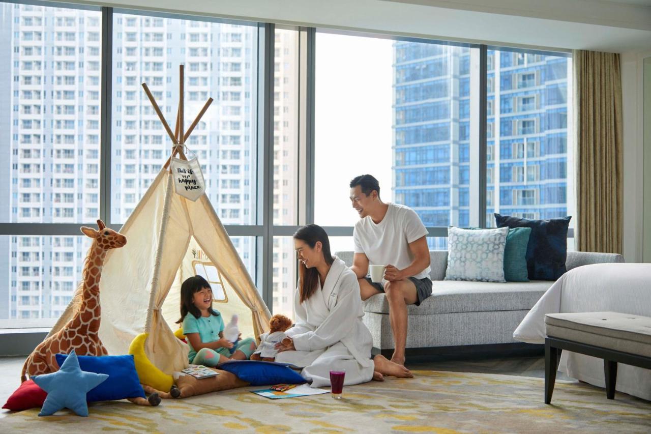 The Westin Surabaya Hotel Luaran gambar