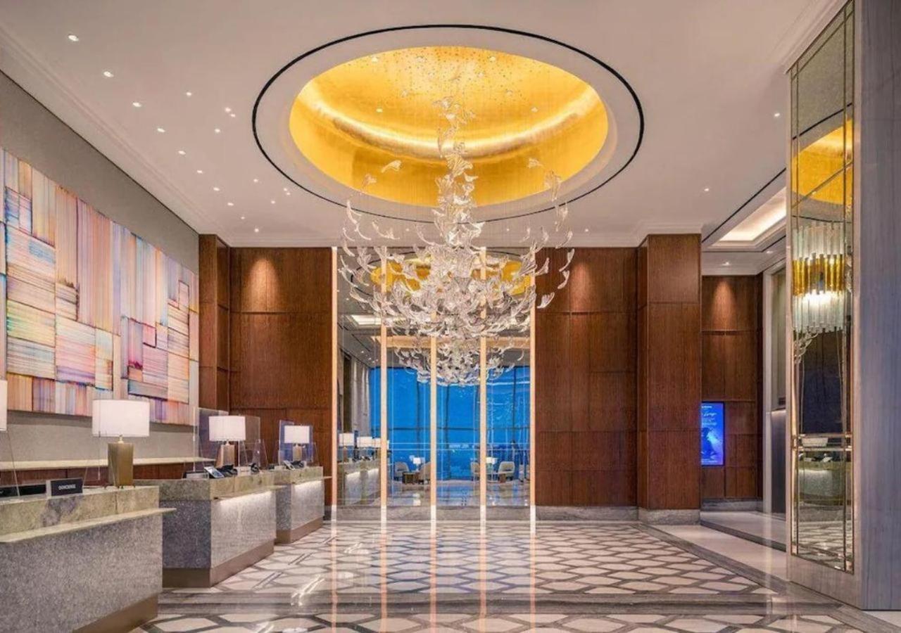 The Westin Surabaya Hotel Luaran gambar