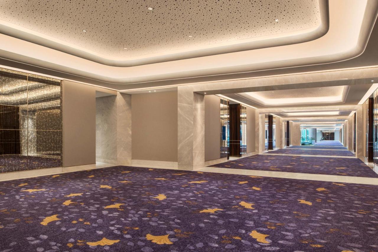 The Westin Surabaya Hotel Luaran gambar