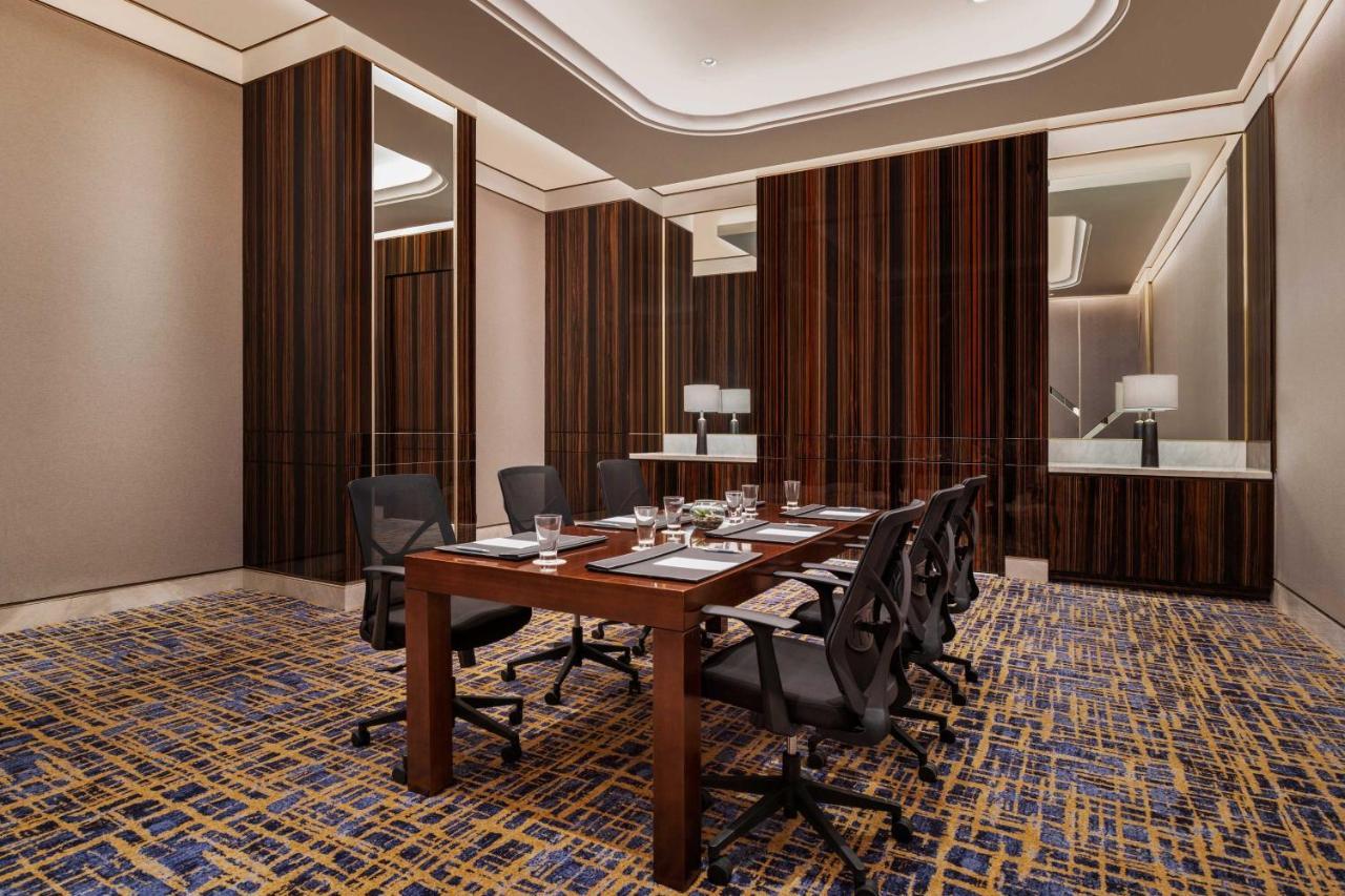 The Westin Surabaya Hotel Luaran gambar